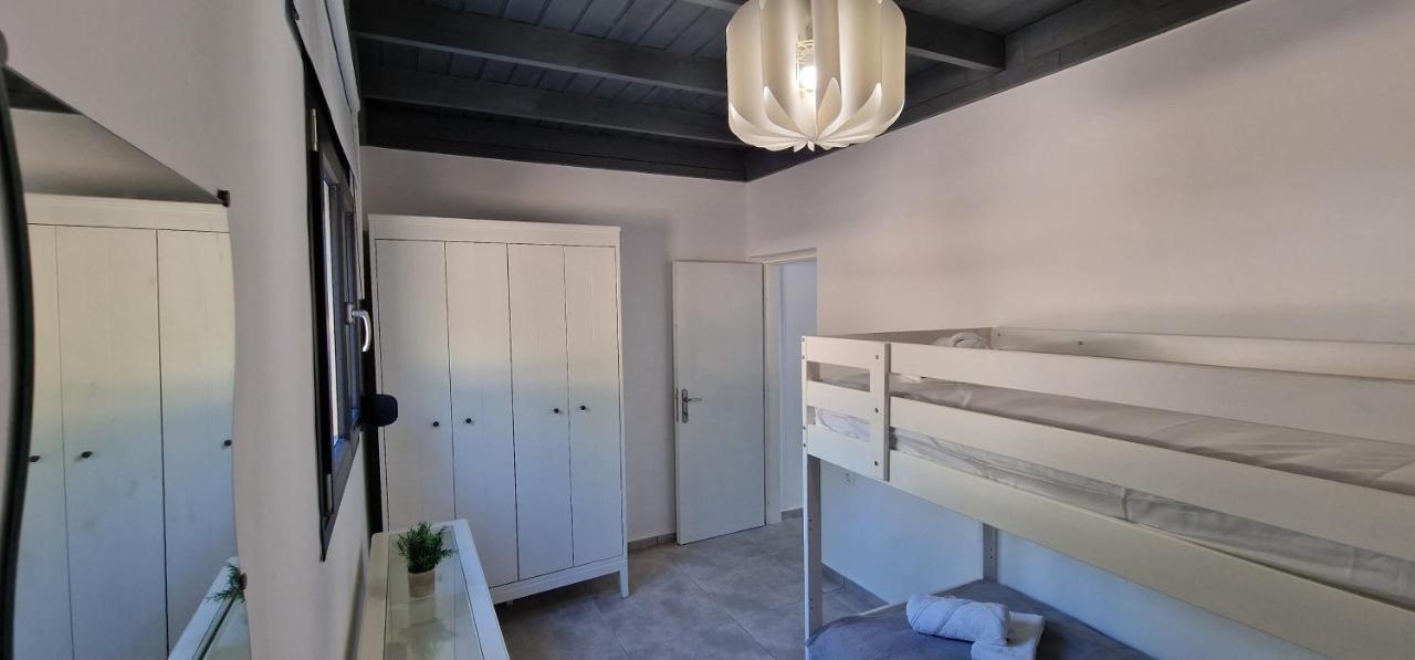 Casa Di Olive, All Seasons Accommodation Goudhouros Bagian luar foto