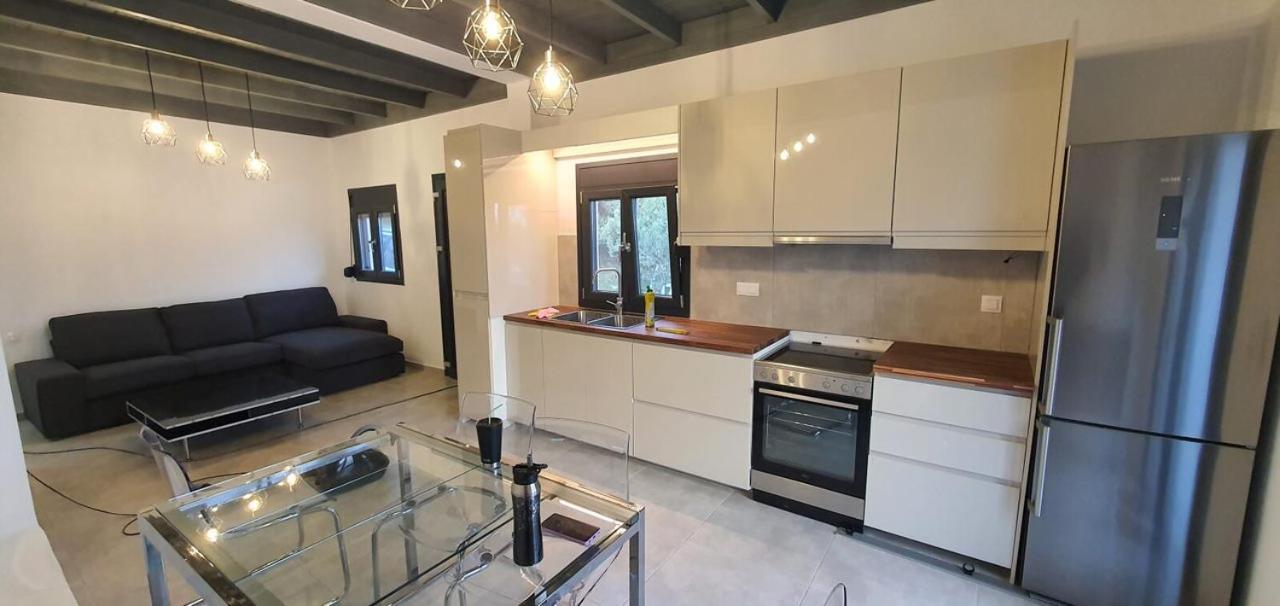 Casa Di Olive, All Seasons Accommodation Goudhouros Bagian luar foto